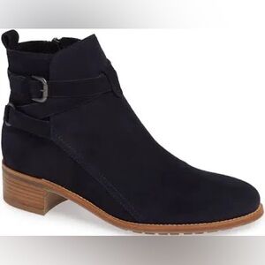 Women’s Aquatalia Odetta Waterproof Suede Booties, Navy, size 9